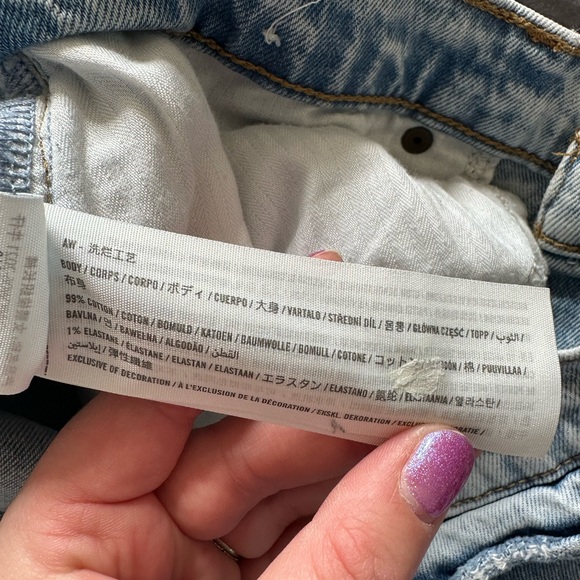 Abercrombie & Fitch Lightwash ‘The 90’s Baggy Low Rise’ Jeans size 30/10R EUC - Picture 6 of 7